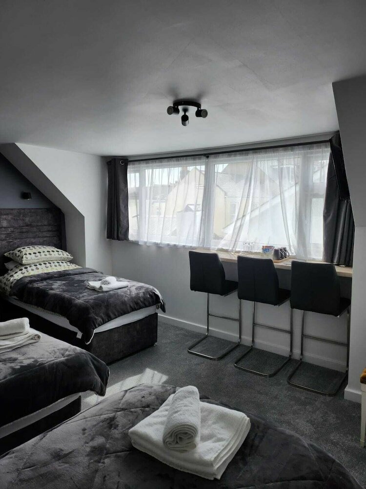 Фото St George's Guesthouse