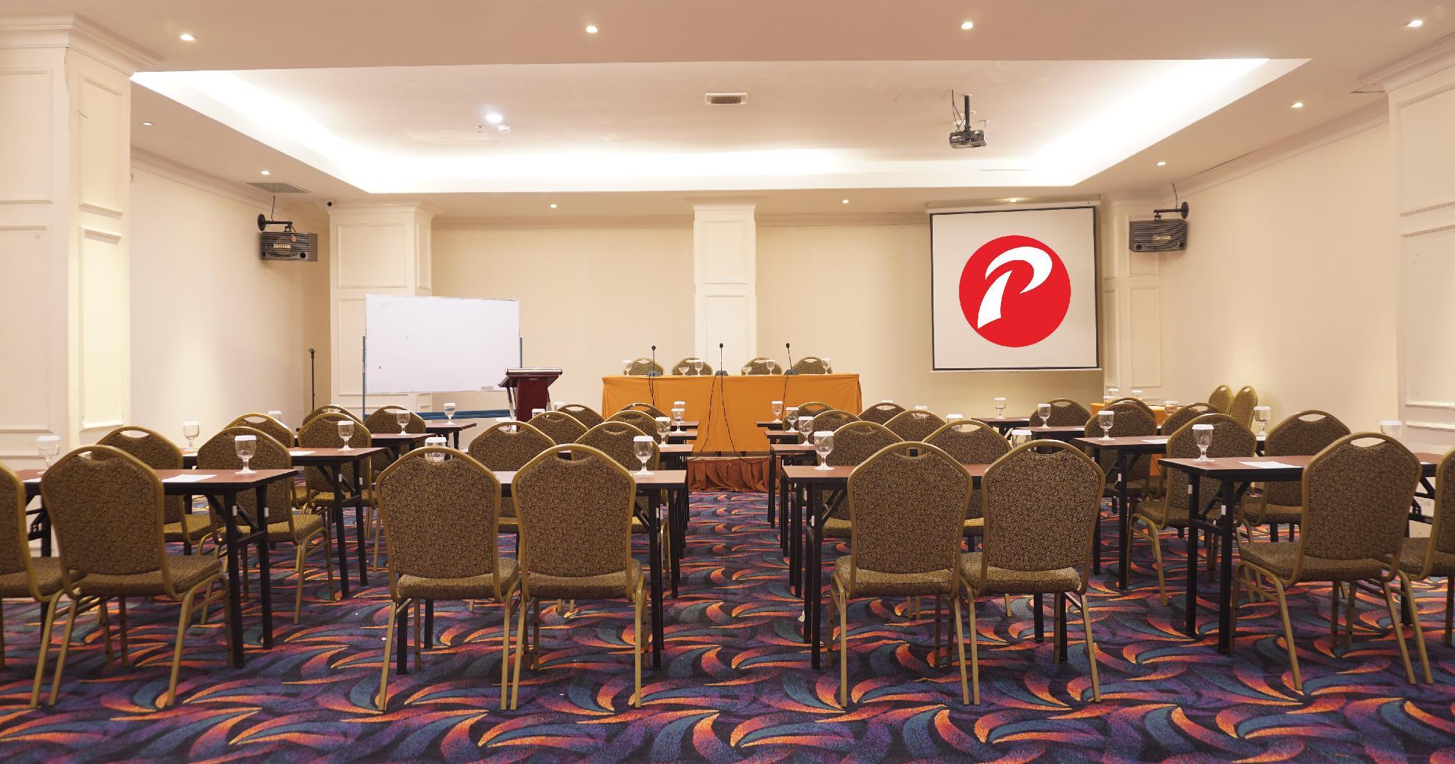 Фото D'primahotel Pattimura Makassar