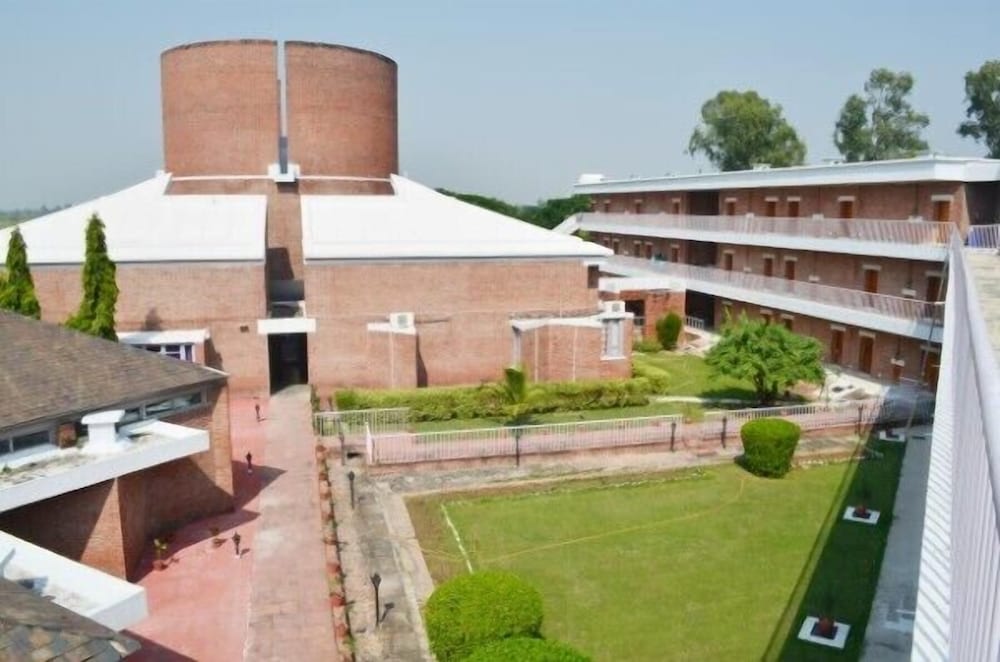 Фото Indo Hokke Hotel