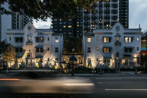 Гостиница Artmore Hotel - Midtown