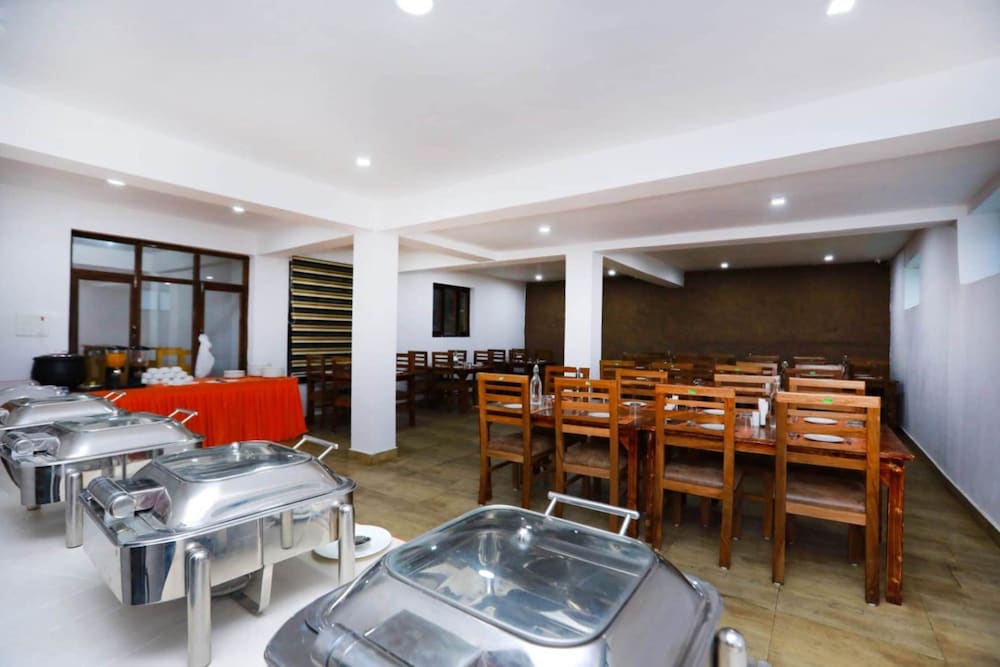 Фото Tih Hotel Sky Desert