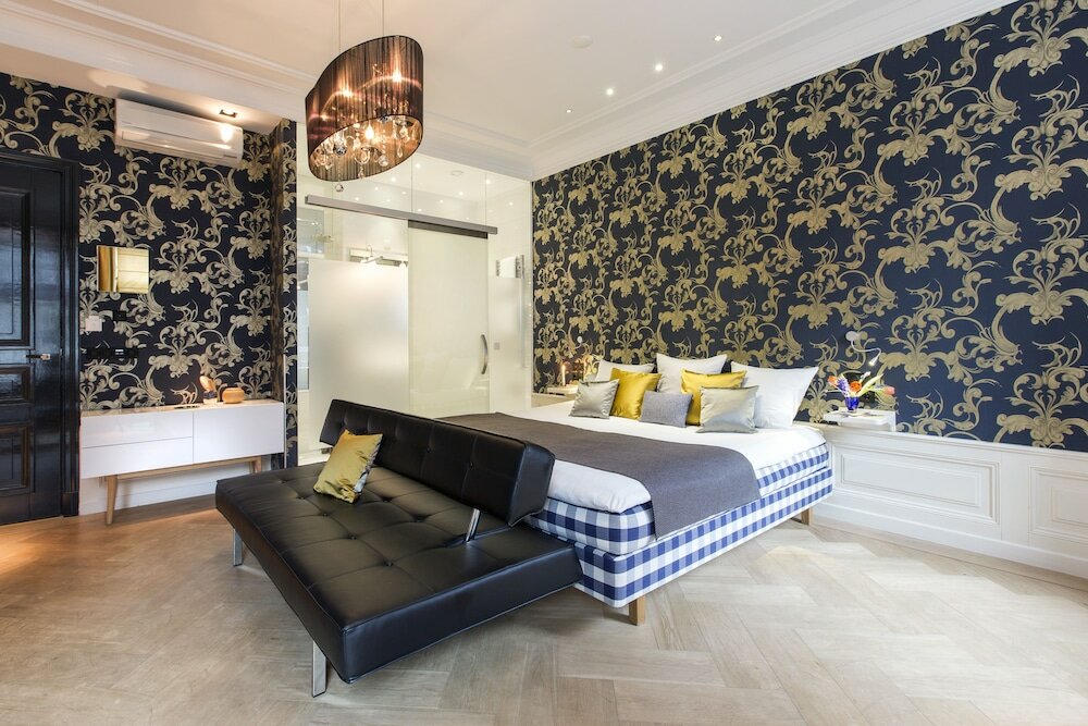 Фото The Amsterdam Canal Hotel