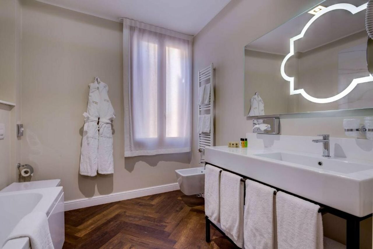 Фото Continental Venice Hotel