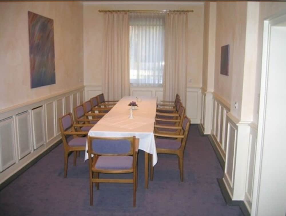 Фото Hotel Gildenhof - An den Westfalenhallen Dortmund