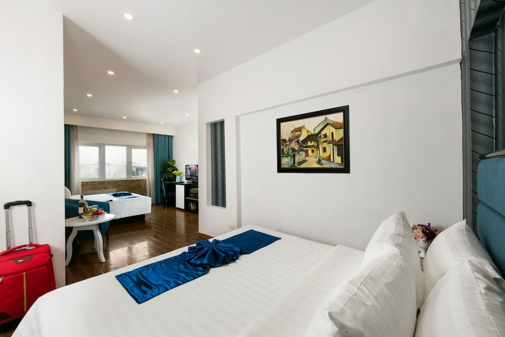 Фото Diamond Legend Hotel