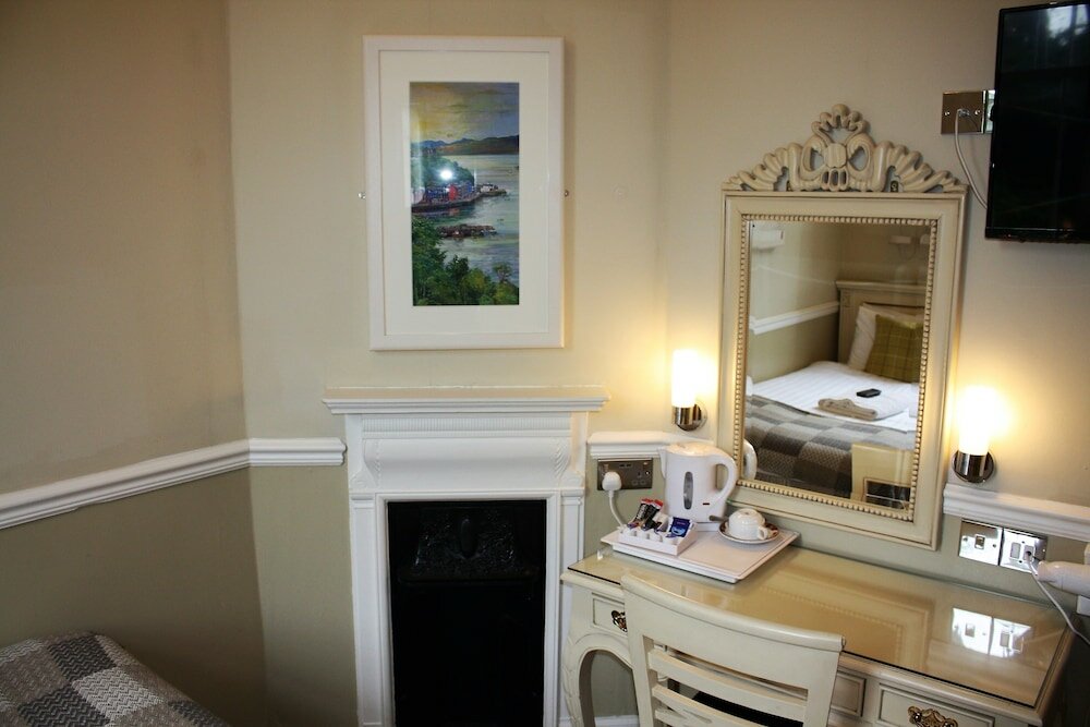 Фото The Haymarket Lairg Hotel