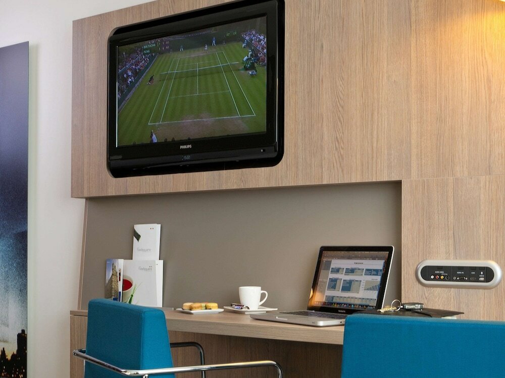 Фото Novotel Leuven Centrum