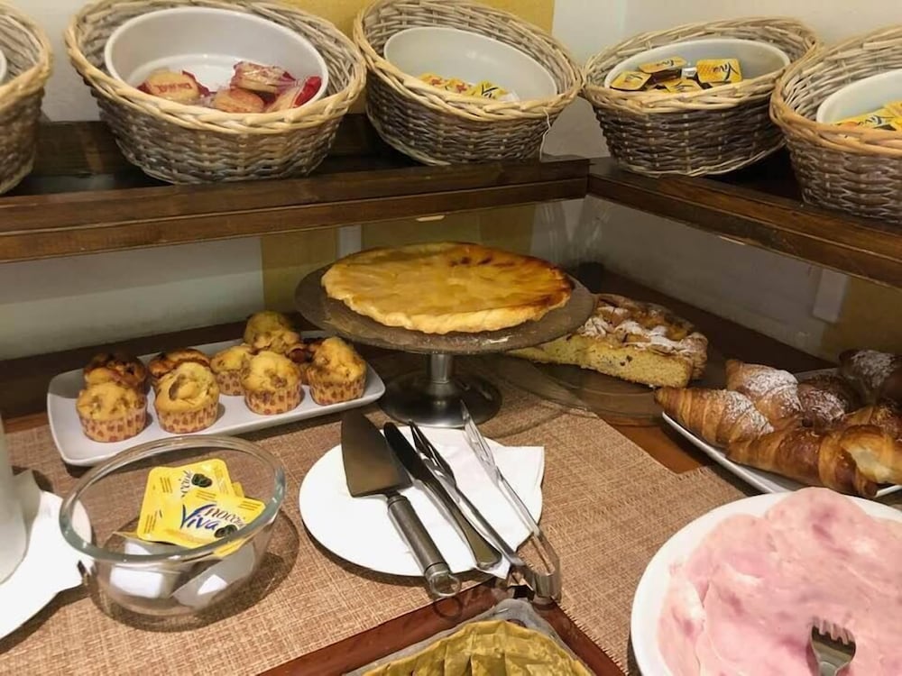 Фото Hotel Lukas