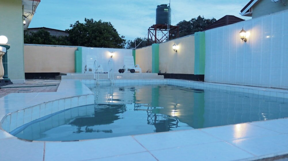 Фото Km Executive Lodge