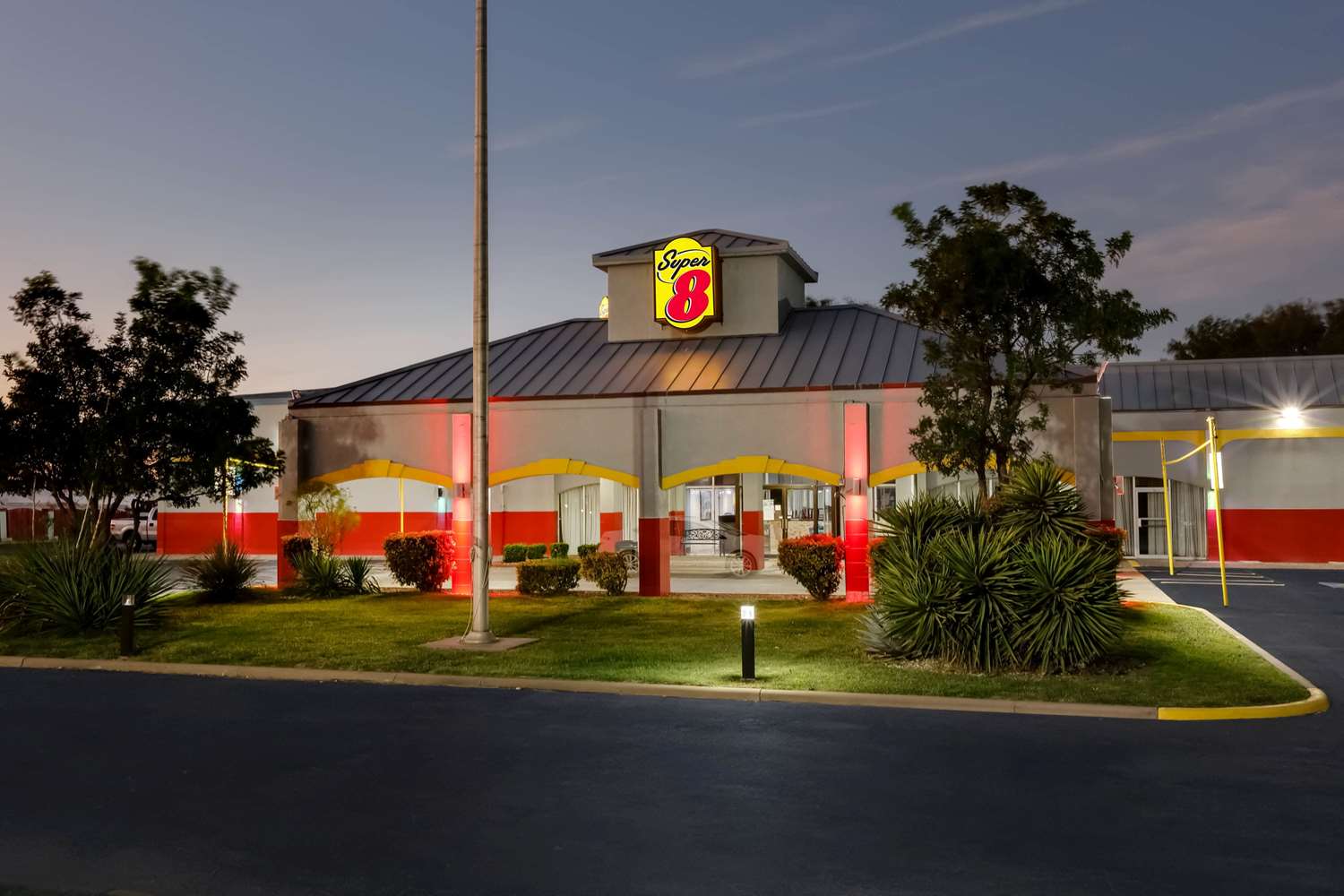 Фото Super 8 by Wyndham Ft Stockton