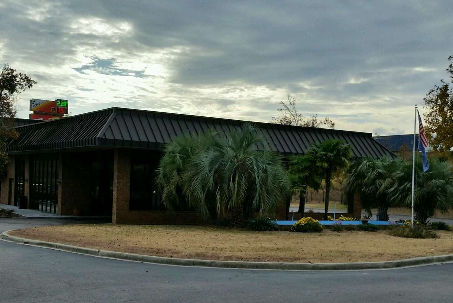 Фото Days Inn by Wyndham St George