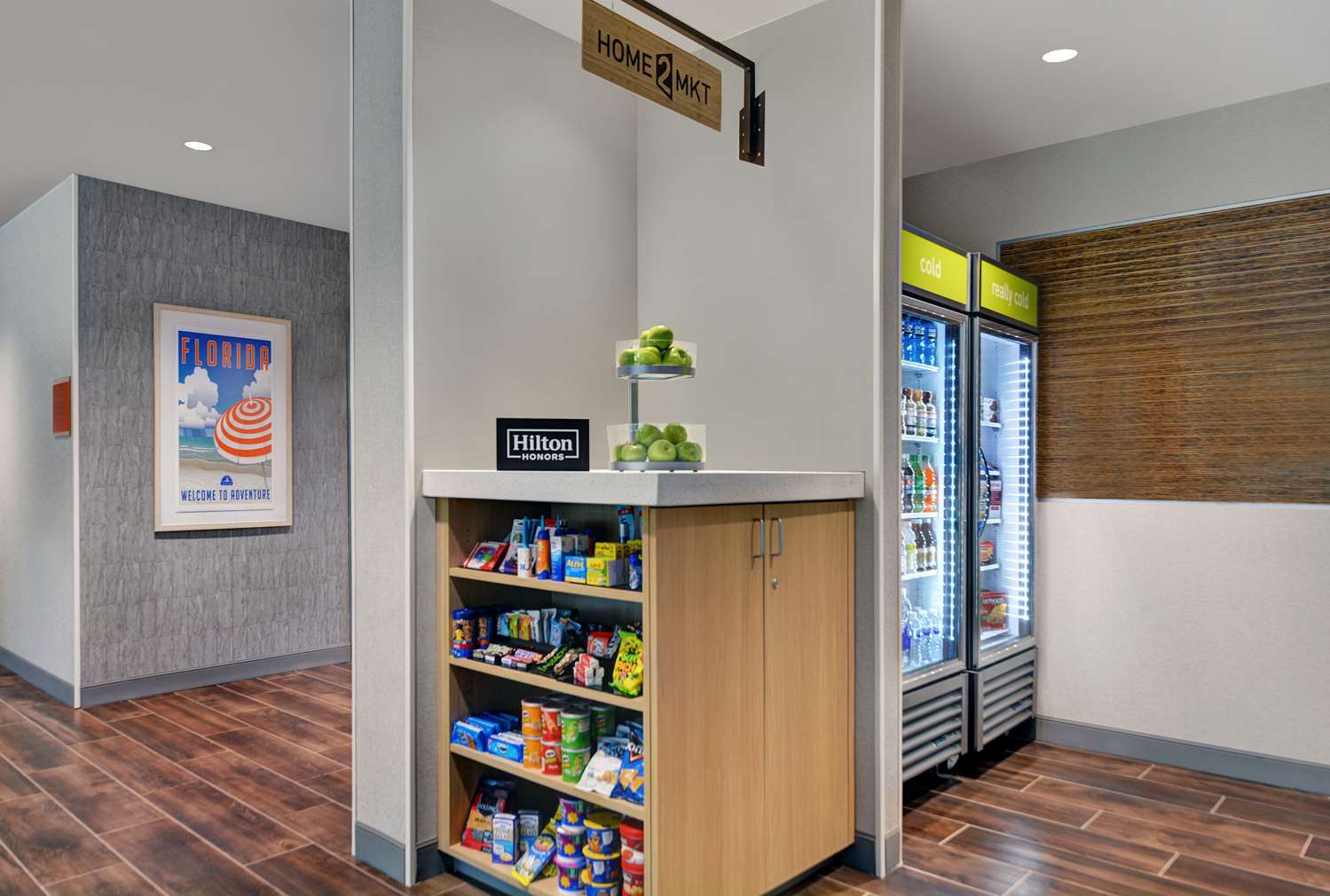 Фото Home2 Suites by Hilton Largo