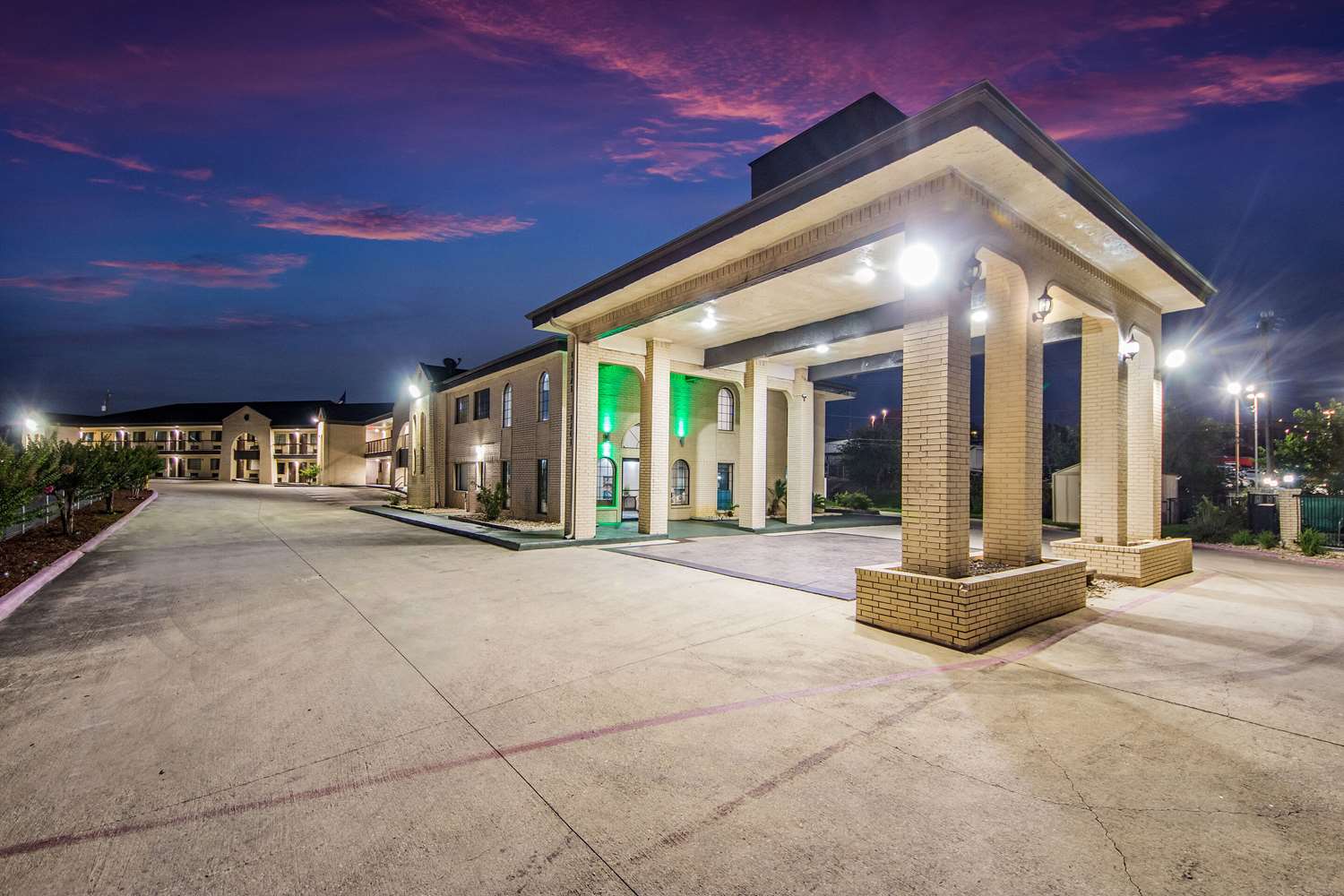 Фото Quality Inn Near Medical Center