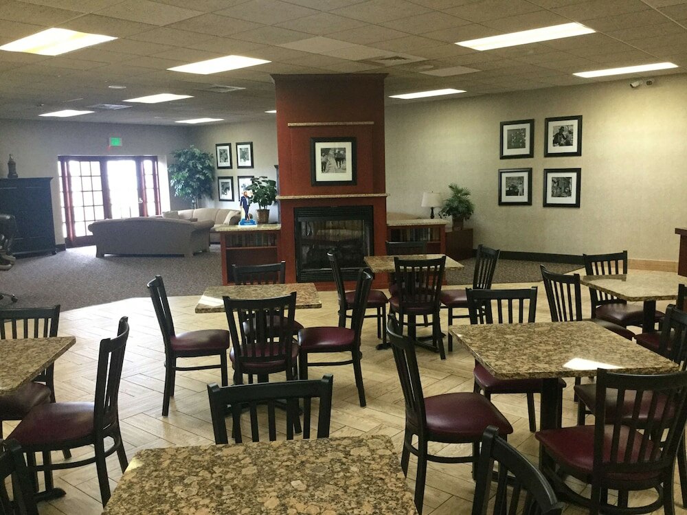 Фото Baymont by Wyndham Michigan City