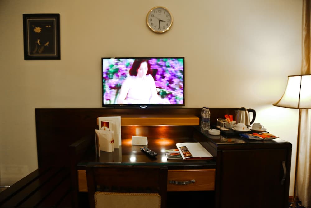 Фото Al Thuraya Hotel Amman