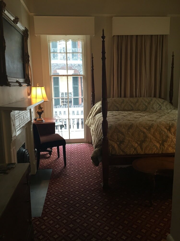 Фото Nine O Five Royal Hotel