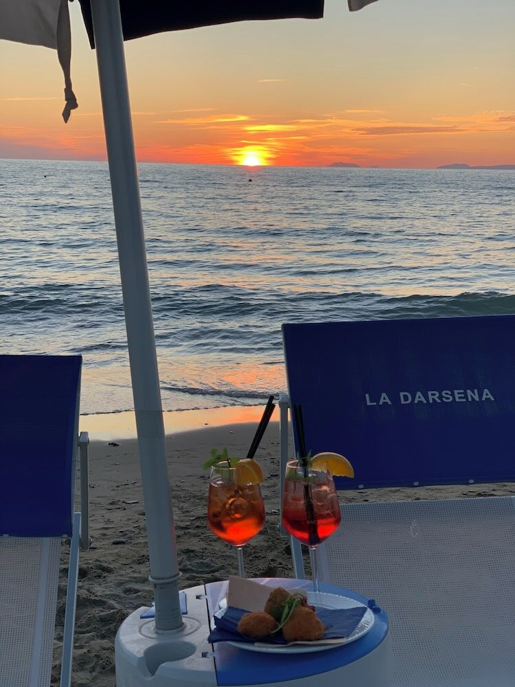 Фото Hotel La Darsena