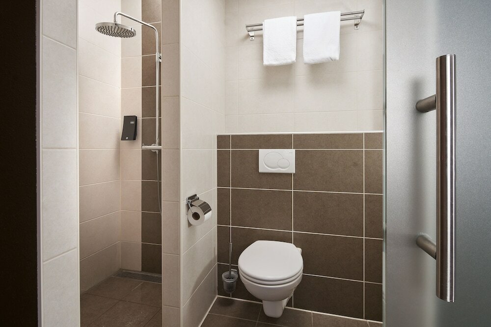 Фото Hotel La Reine