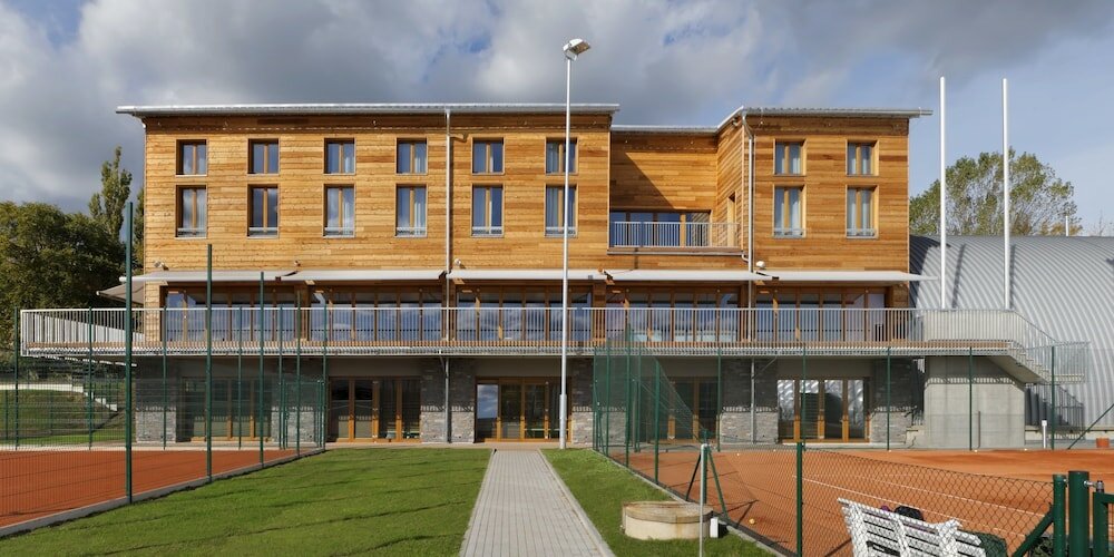 Фото Esmarin Wellness Hotel