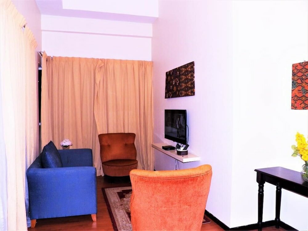 Фото Maytower Apartment