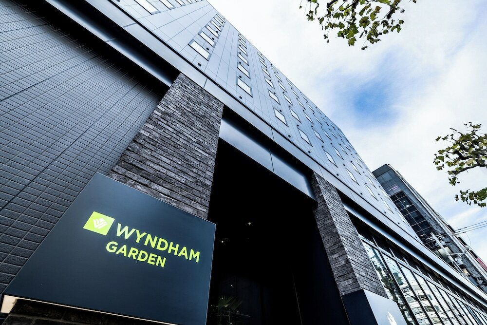 Фото Wyndham Garden Sapporo Odori