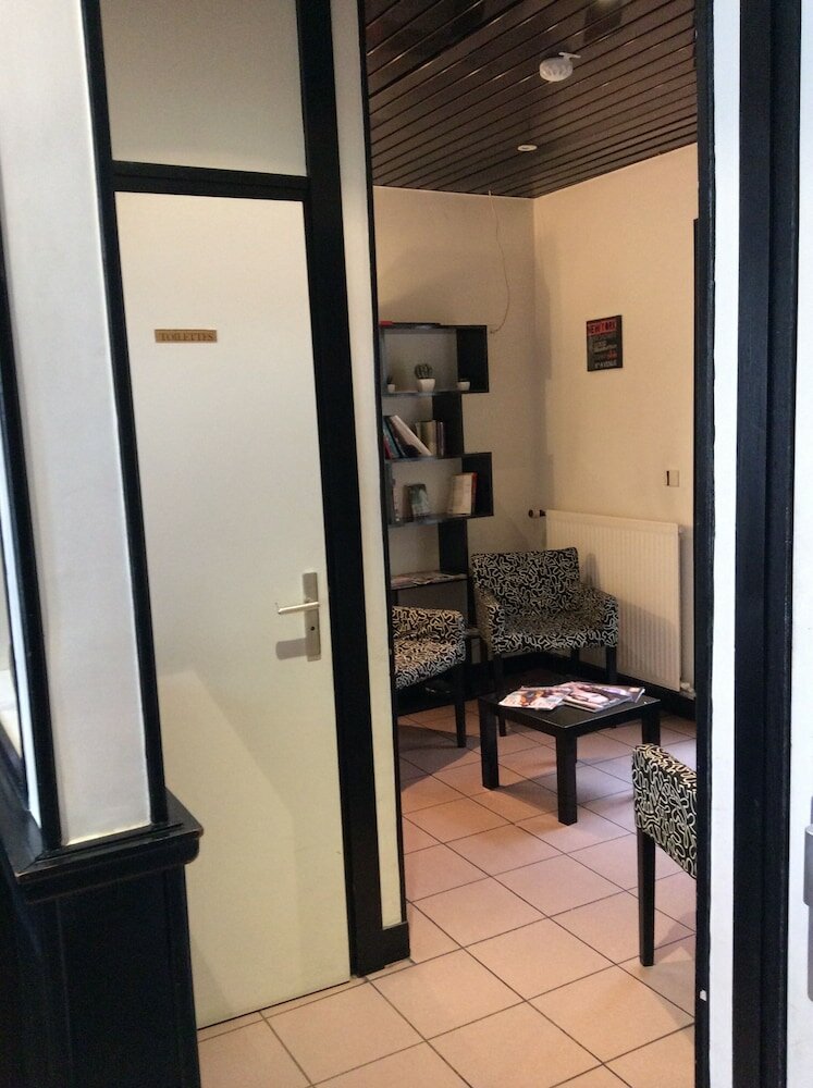 Фото Hotel De La Place