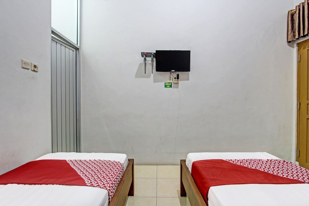 Фото Super Oyo 91748 Wisma Pkpri Purworejo