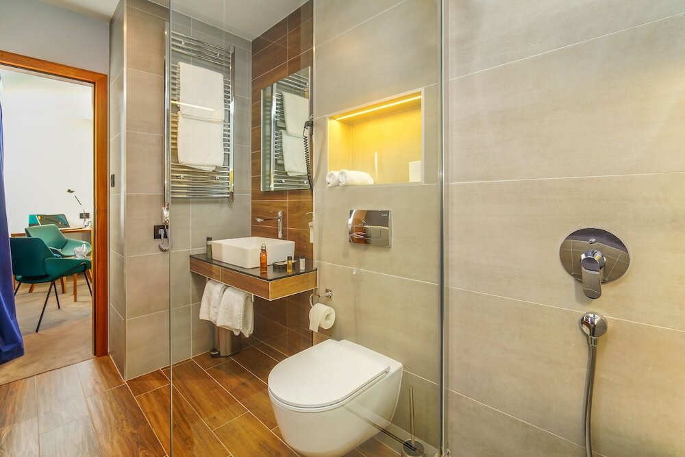 Фото Horizon Luxury Suites