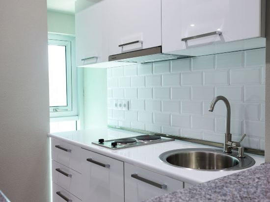 Фото Green Tower Hotel