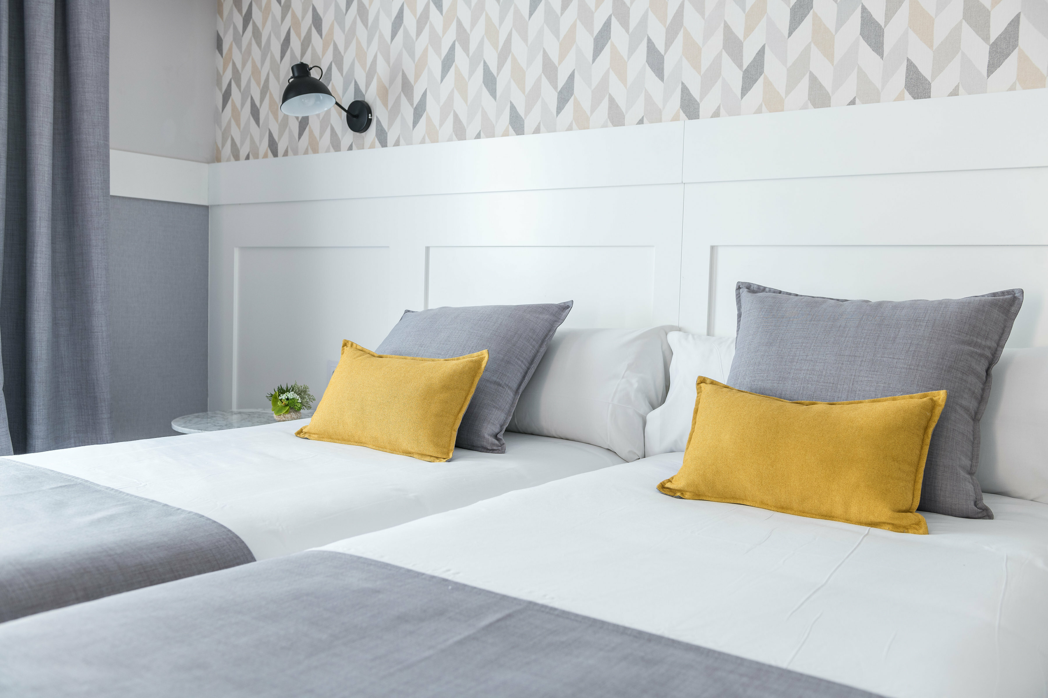 Фото Velázquez 45 by Pillow