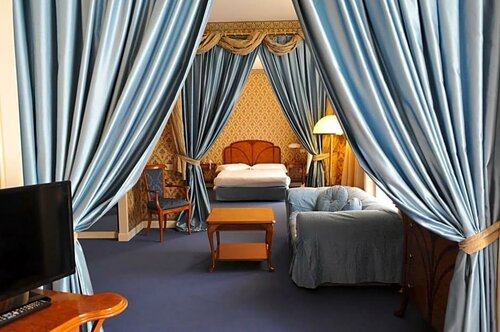 Гостиница Grand Hotel Astoria в Градо