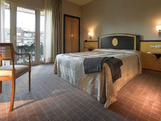 Фото Hotel Macià Condor