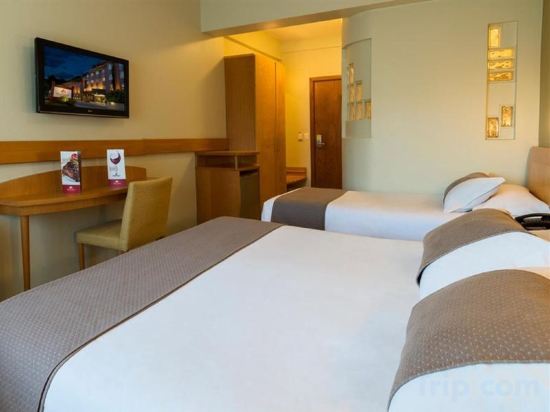 Фото Hotel Laghetto Siena