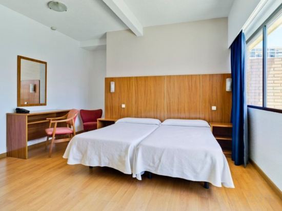 Фото Hotel Bristol Benidorm