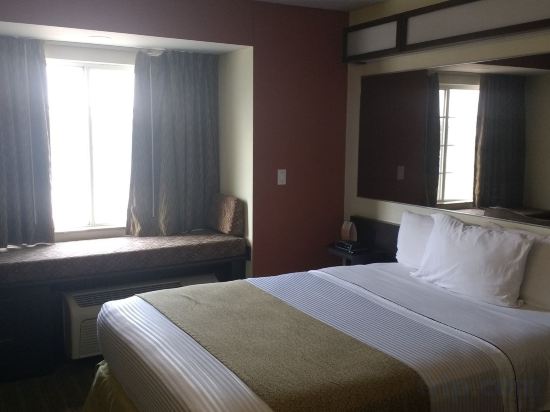 Фото Microtel Inn & Suites by Wyndham Toluca