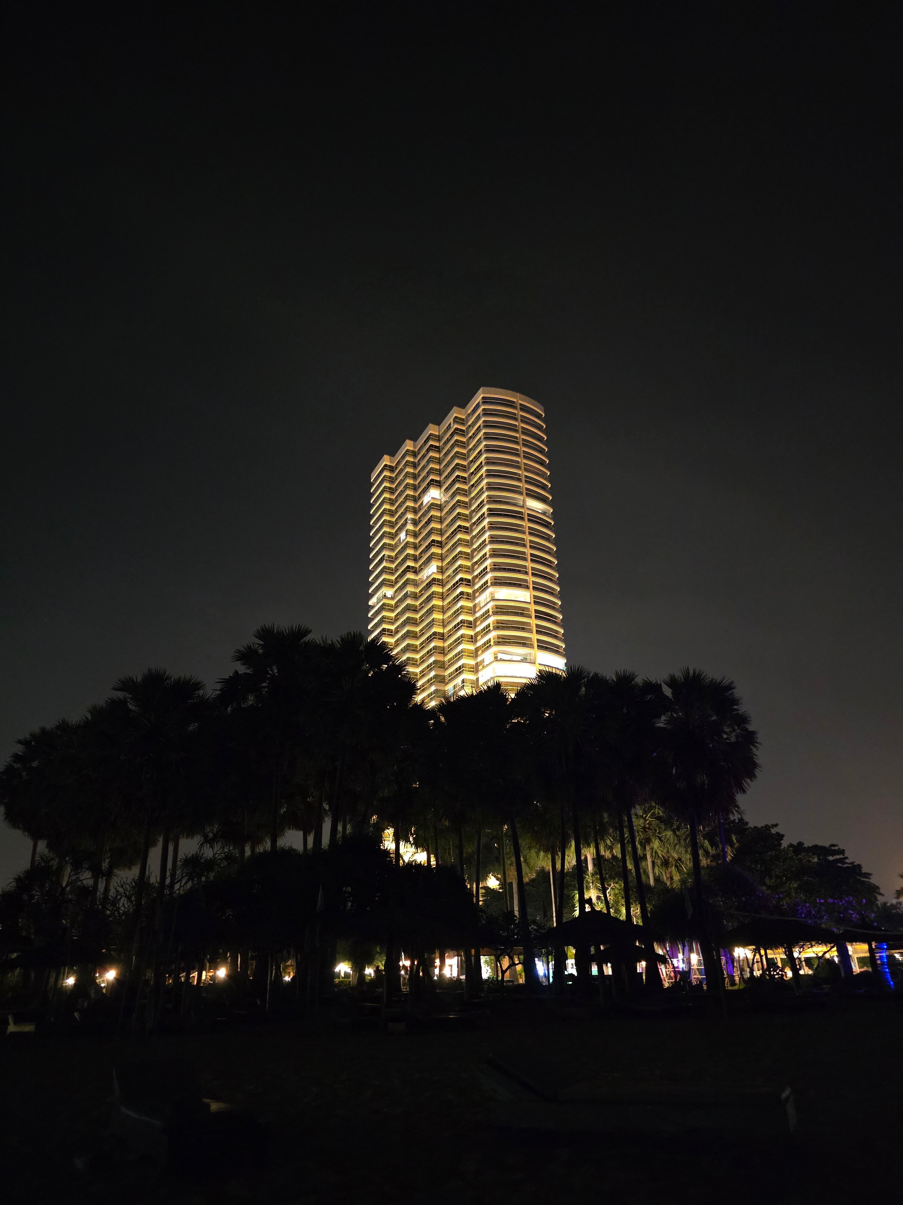 Фото Botany Beach Resort Pattaya