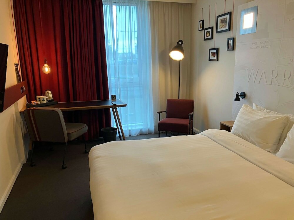 Фото Pentahotel Warrington