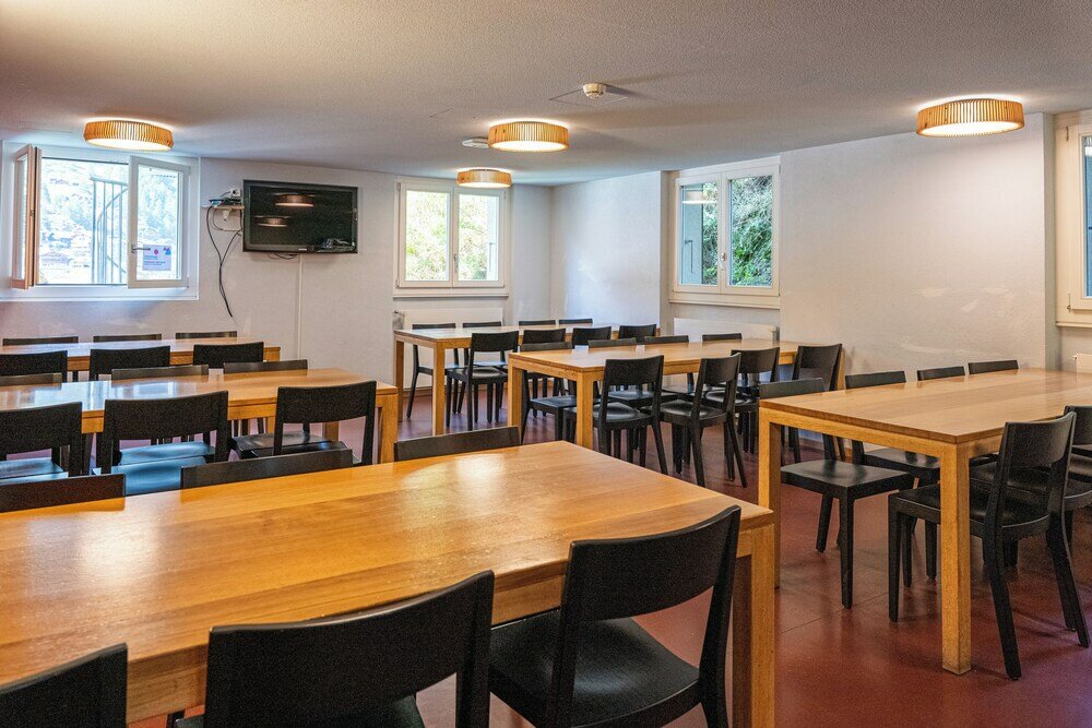 Фото Youth Hostel Zermatt