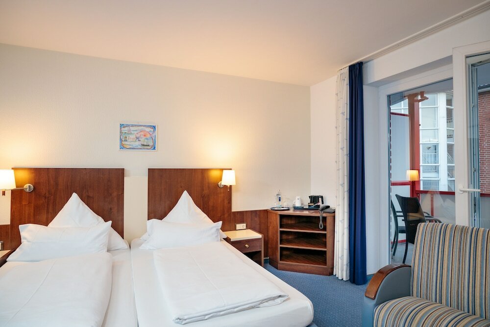 Фото Hotel Haus Seeschwalbe