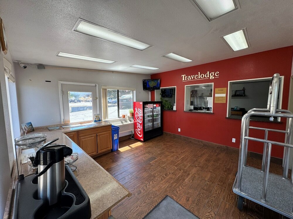 Фото Travelodge by Wyndham Klamath Falls