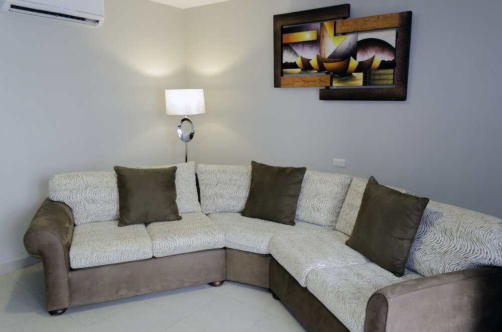 Фото Hotel Los Almendros