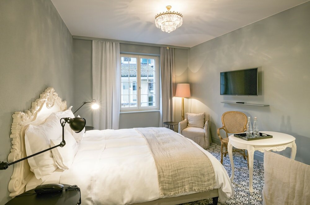 Фото La Couronne Hotel Restaurant