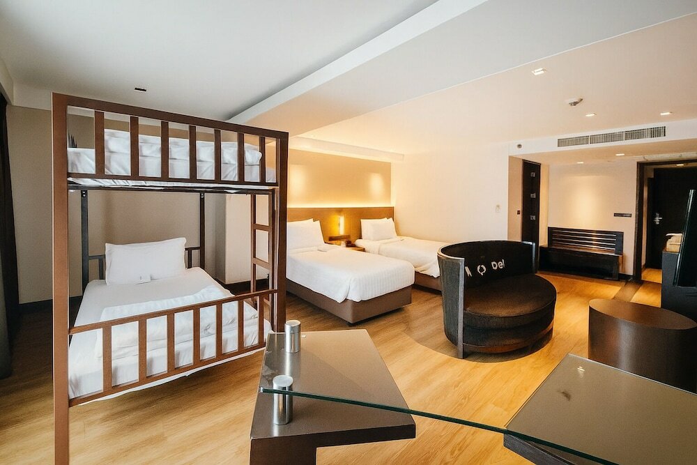 Фото Golden Tulip Mandison Suites