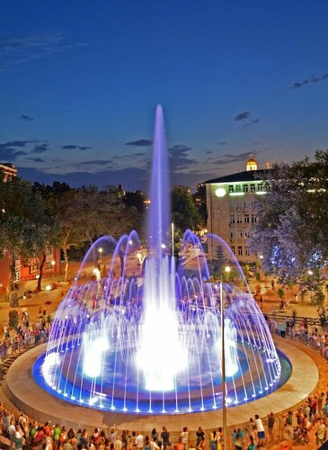 Внешний вид отеля Efbet Hotel в Варне, фото 3