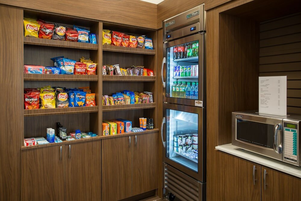 Фото Holiday Inn Express Springfield Downtown, an Ihg Hotel