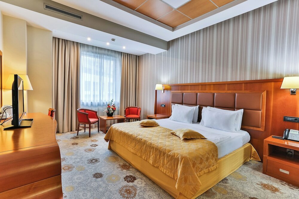 Фото Kings Park Hotel