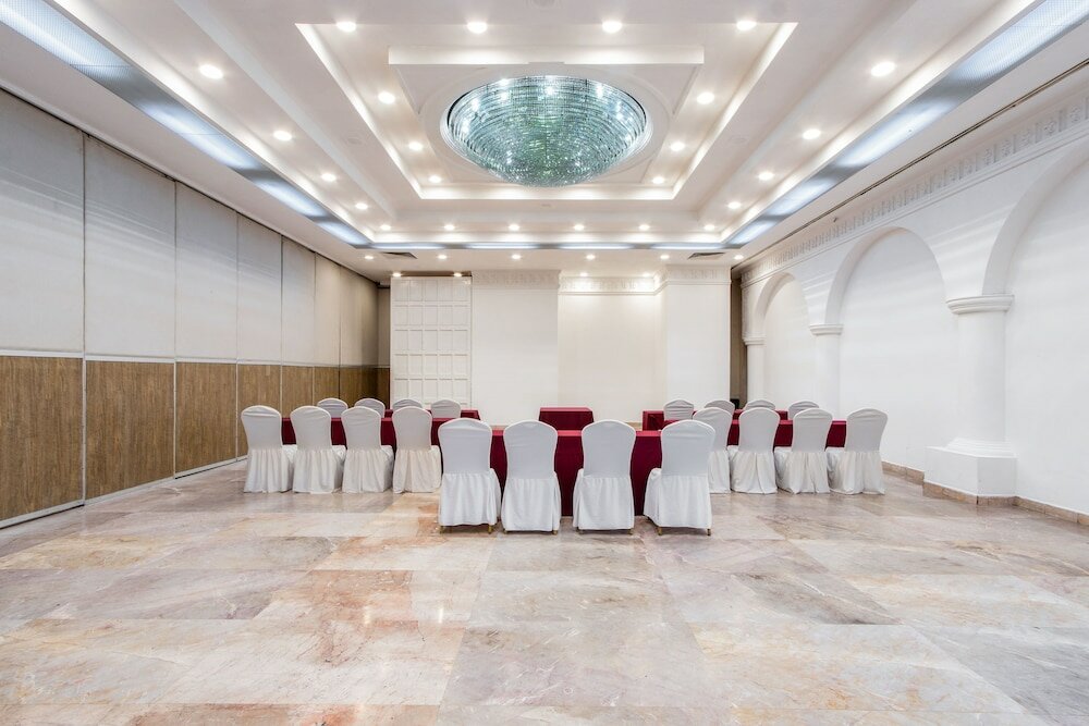 Фото Radisson Hotel & Convention Center Toluca