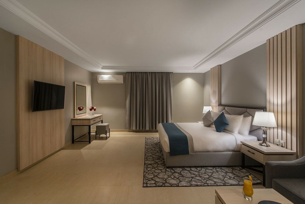 Фото Enala Hotel Apartments- Tabuk