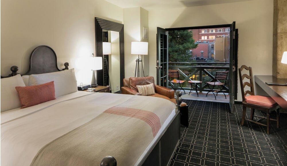 Фото Valencia Riverwalk