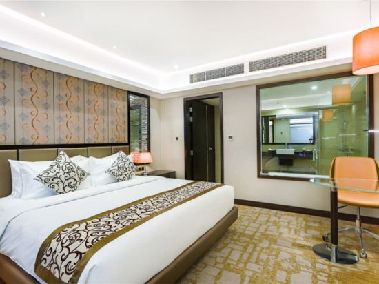 Фото Grand Sylhet Hotel & Resort